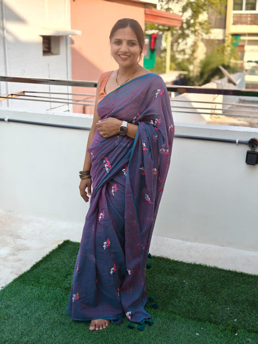 Leaf Embroidered Premium 120 TC Mul Cotton Saree