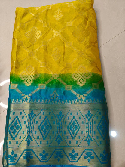 Dual Shade Georgette Saree with Elegant Weaving Design