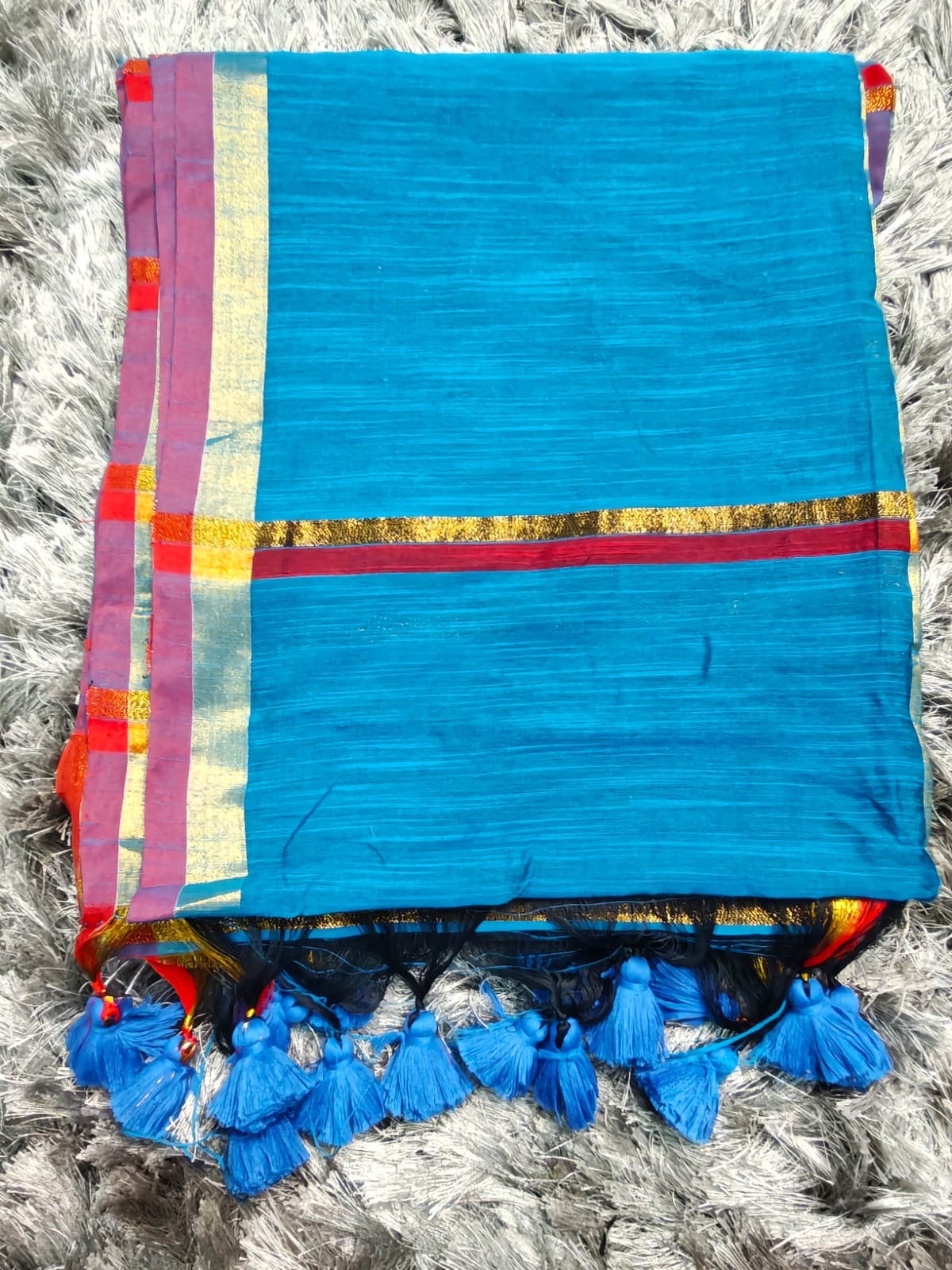 Soft Cotton Saree with Elegant Zari Line Detailing