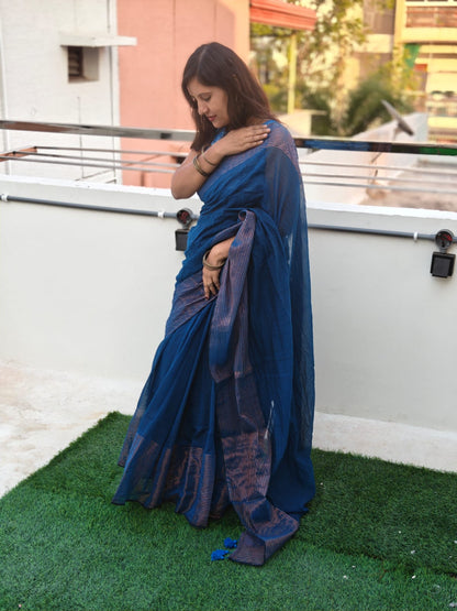 Soft Mul Cotton Saree with Zari Lines Border