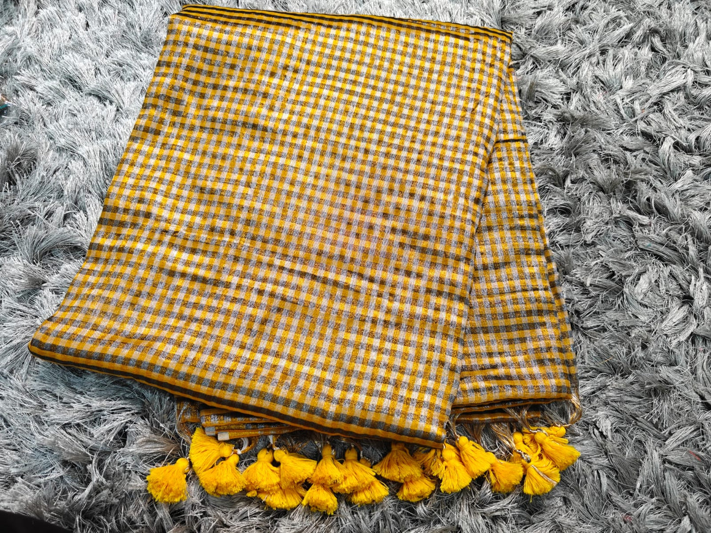 ✨ Mul Cotton Saree with Zari Checks ✨