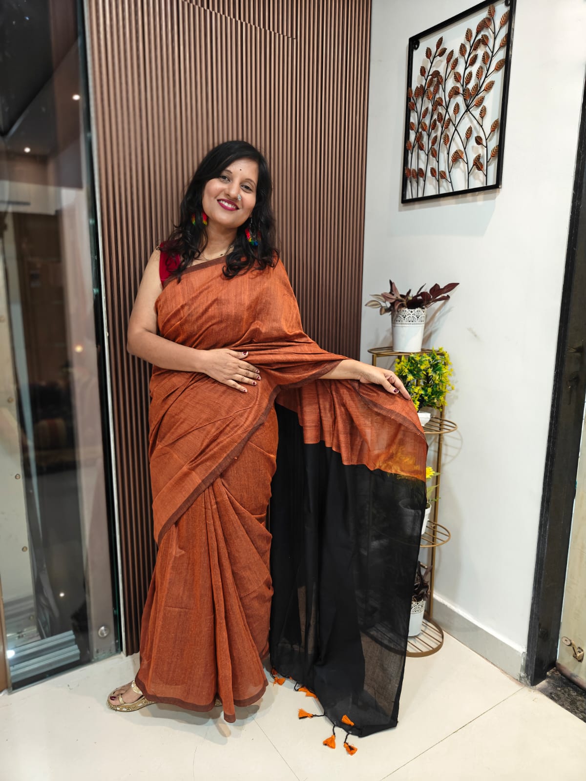 Anchal-Body Khadi Cotton Saree with Contrast Blouse & Tassels