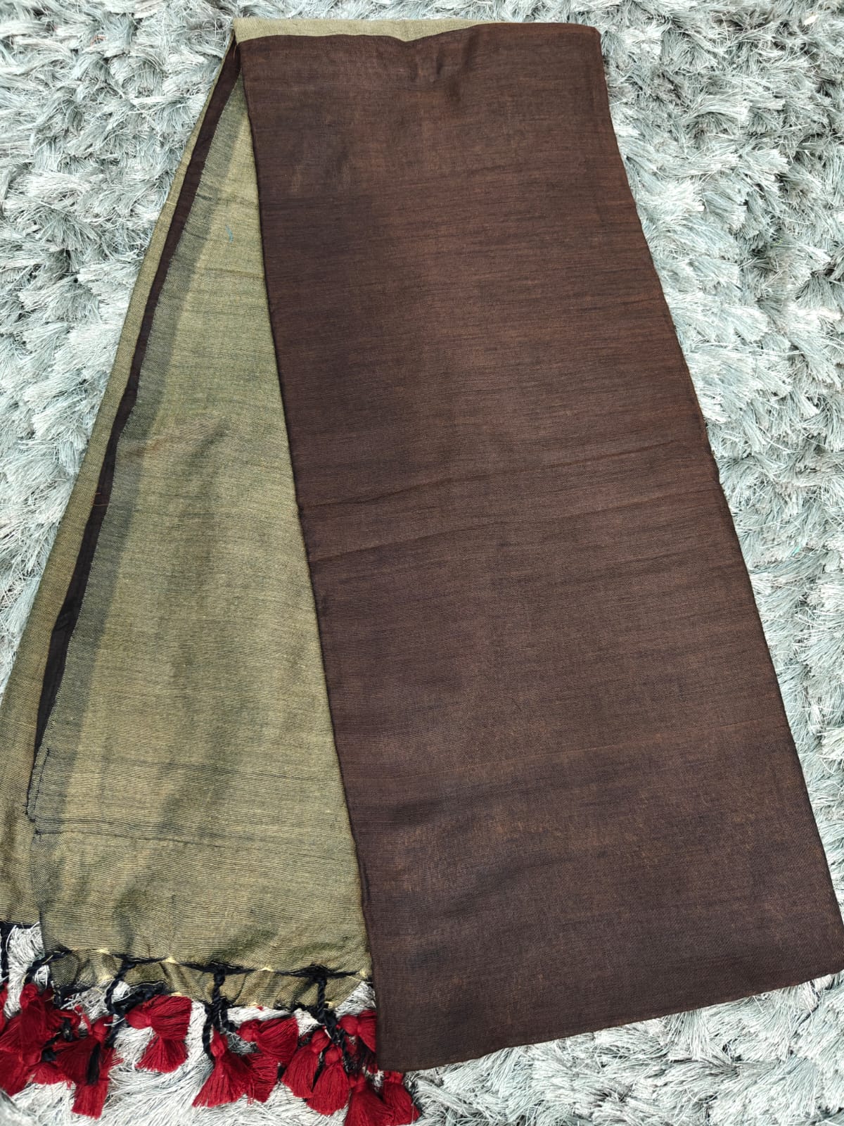 Anchal-Body Khadi Cotton Saree with Contrast Blouse & Tassels