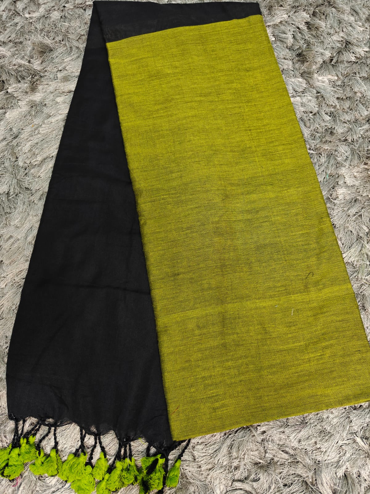 Anchal-Body Khadi Cotton Saree with Contrast Blouse & Tassels