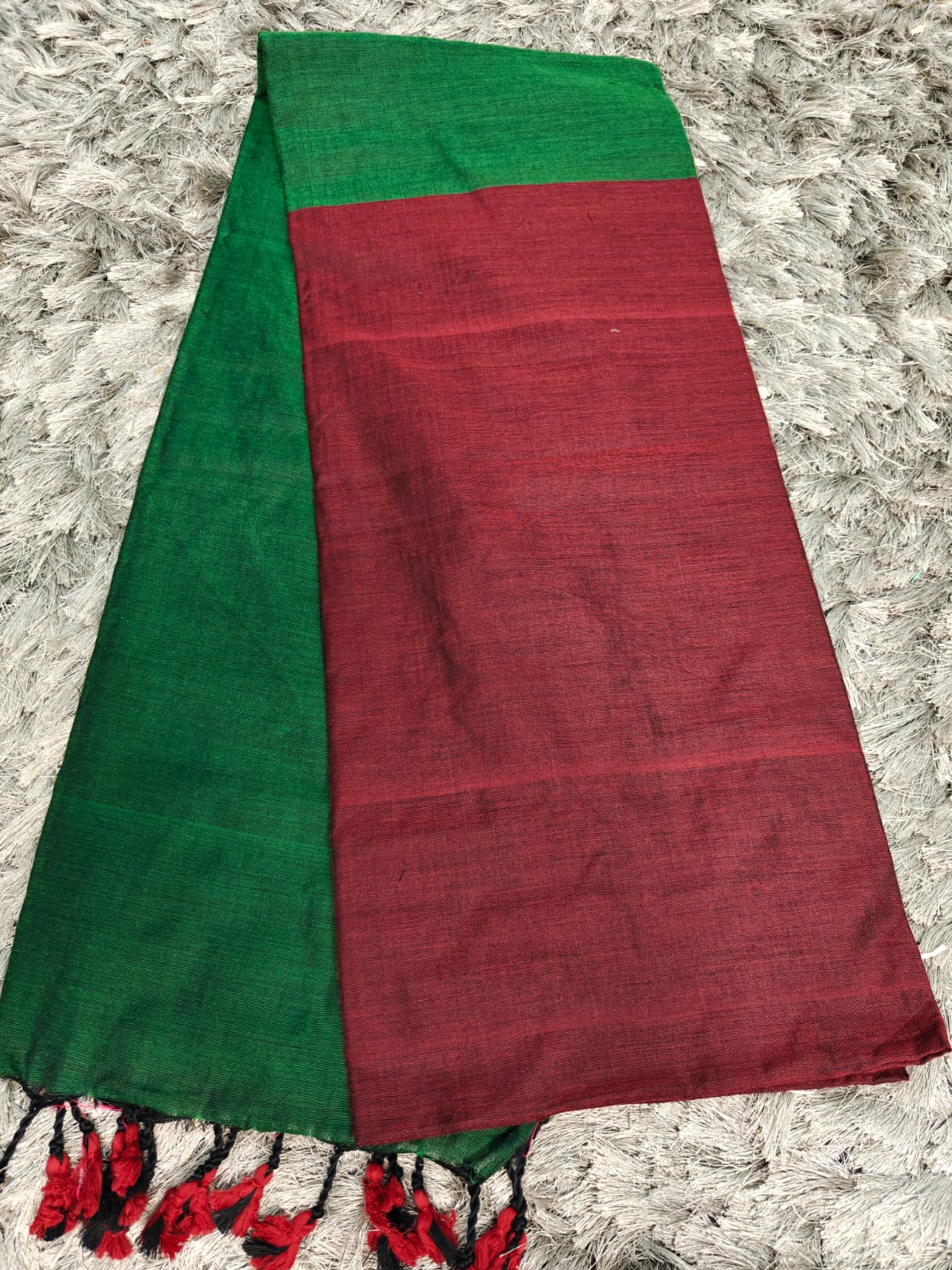 Anchal-Body Khadi Cotton Saree with Contrast Blouse & Tassels